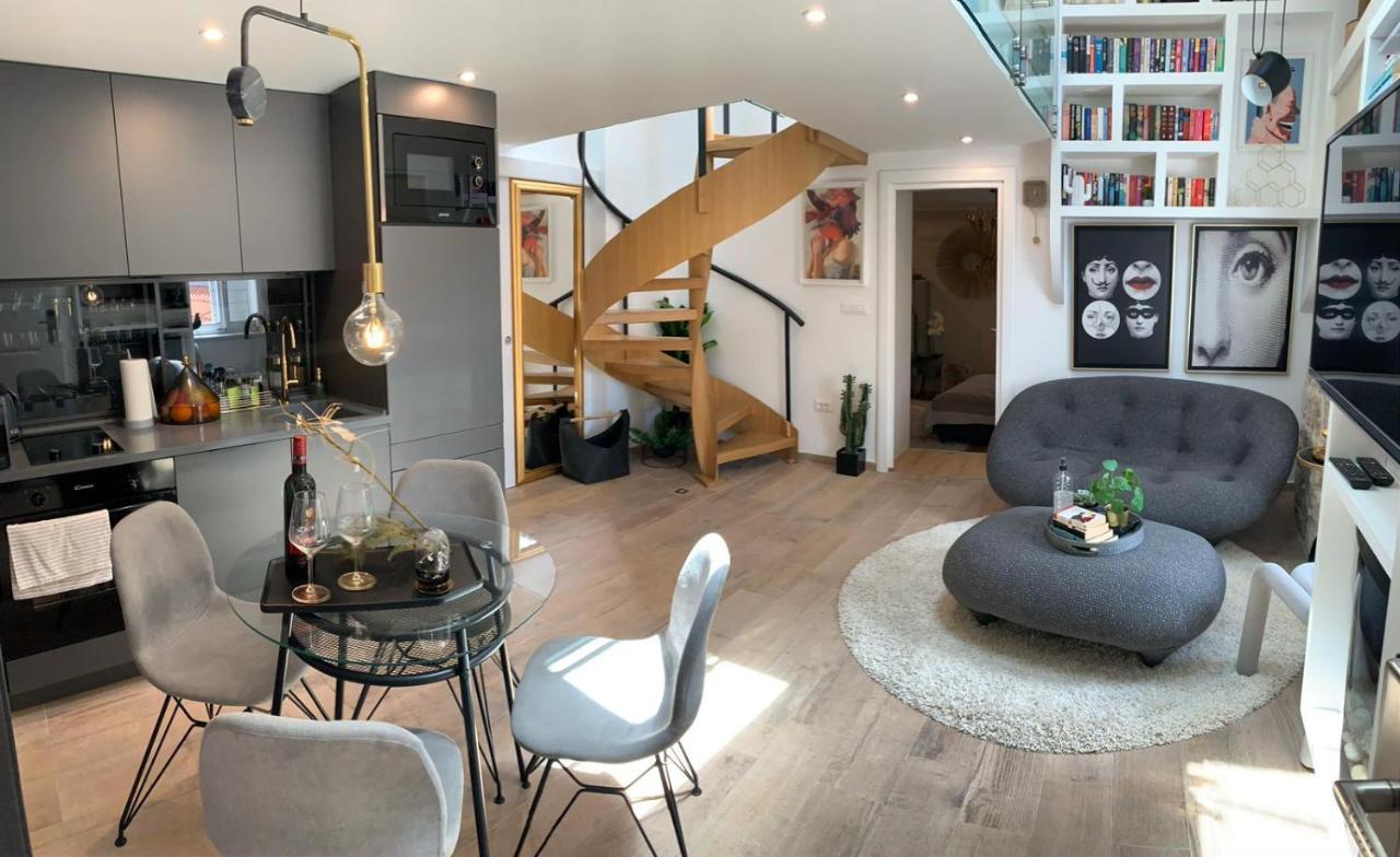 Apartmán Luxury Palace No1 *
