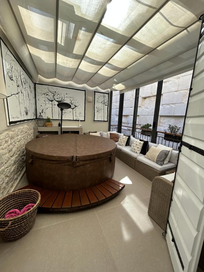 Apartmán Luxury Palace No1 *